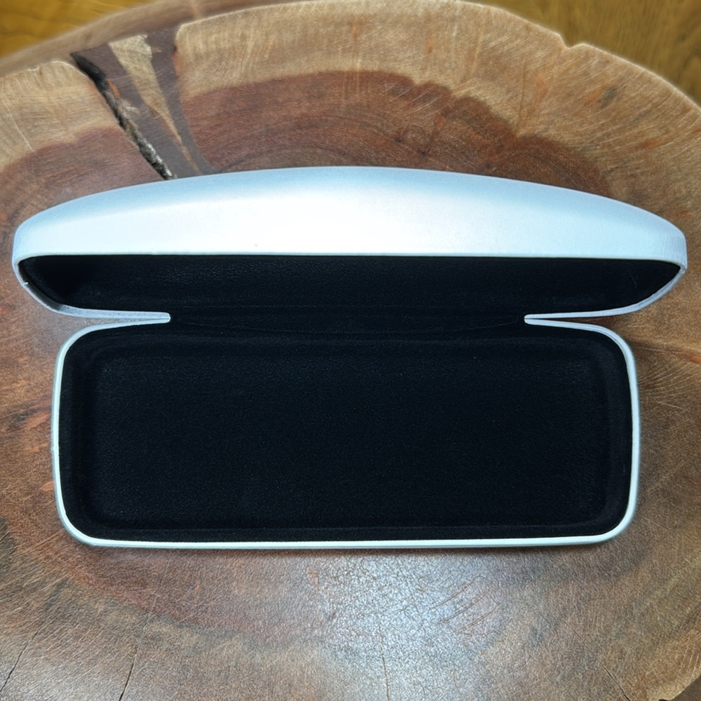 NEW (2) CALVIN KLEIN HARD SHELL SUNGLASSES CASES - Picture 5 of 9